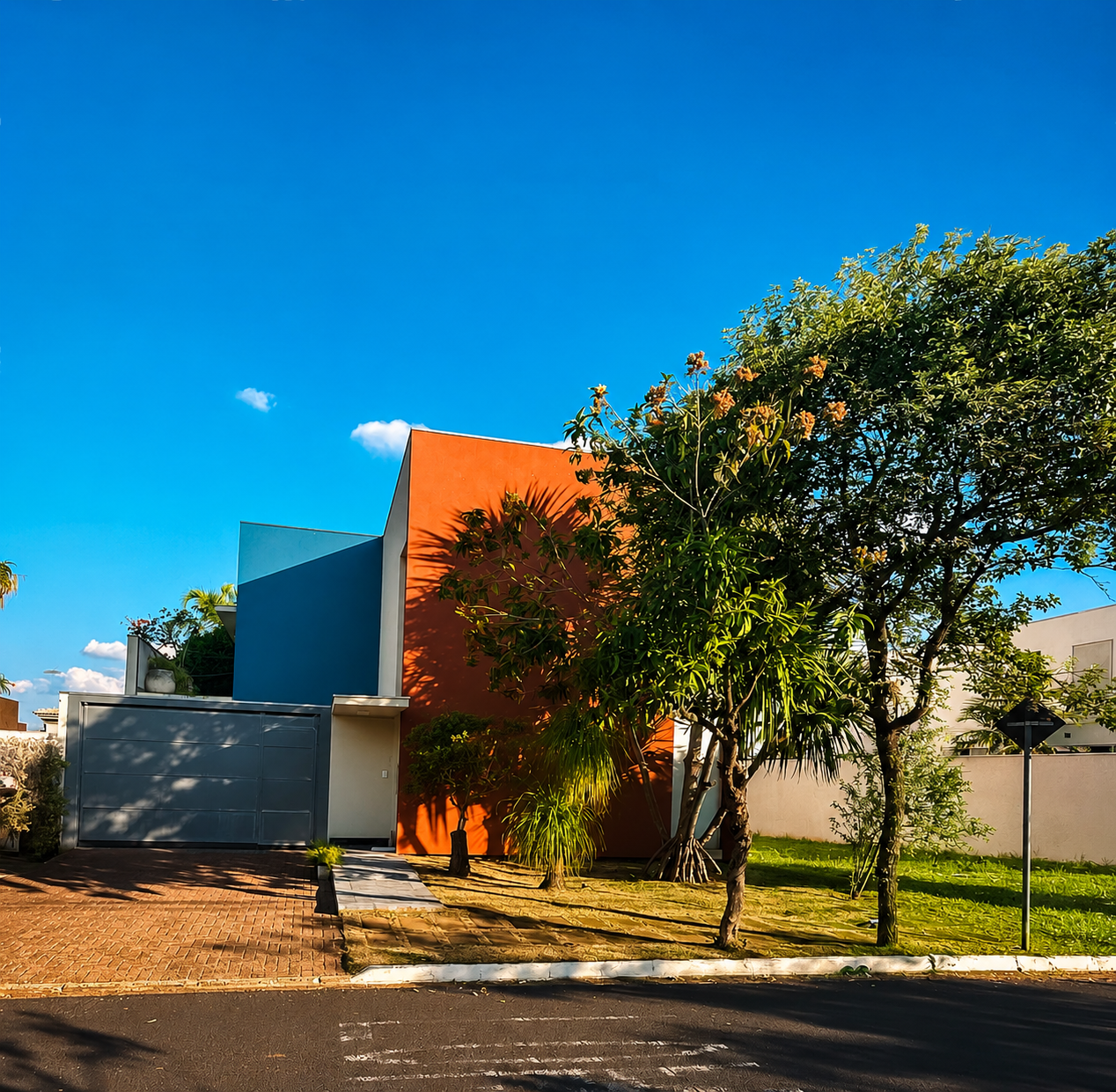 Casa Alto Padrão - Região do Iguatemi
